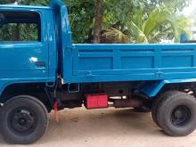 https://riyasewana.com/uploads/isuzu-elf-2011455917804.jpg