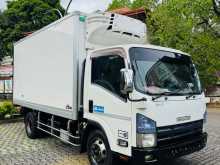 Isuzu ELF 2013 Lorry
