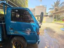 Isuzu ELF 1980 Lorry