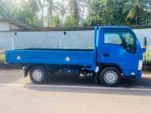 Isuzu ELF 2015 Lorry