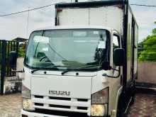 Isuzu ELF 2015 Lorry