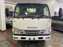 Isuzu ELF 2016 Lorry
