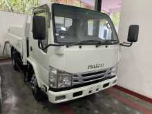 Isuzu ELF 2016 Lorry