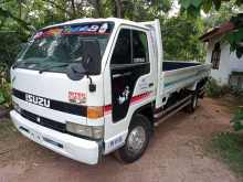 Isuzu ELF 1987 Lorry