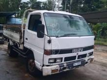 https://riyasewana.com/uploads/isuzu-elf-20171739476254.jpg