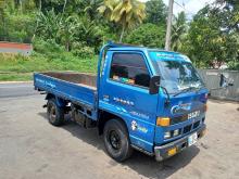 Isuzu Elf 1981 Lorry