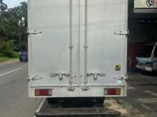 https://riyasewana.com/uploads/isuzu-elf-2115611386.jpg