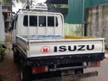 https://riyasewana.com/uploads/isuzu-elf-211610464602.jpg