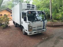 Isuzu ELF 2011 Lorry