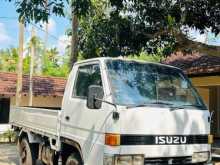 Isuzu ELF 1986 Lorry