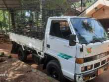 Isuzu Elf 1979 Lorry