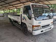 Isuzu Elf 2000 Lorry