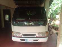 Isuzu ELF 1981 Crew Cab