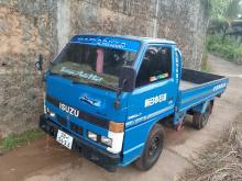Isuzu Elf 1980 Lorry