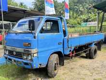 https://riyasewana.com/uploads/isuzu-elf-250-1120564122292.jpg