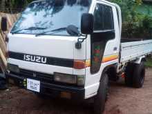 Isuzu Elf 250 1981 Lorry