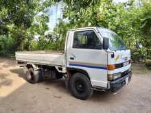https://riyasewana.com/uploads/isuzu-elf-250-171709244542.jpg