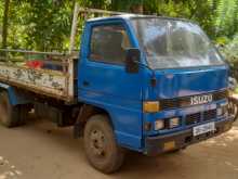 https://riyasewana.com/uploads/isuzu-elf-250-1978-208230412322.jpg