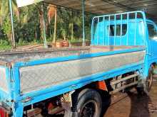 https://riyasewana.com/uploads/isuzu-elf-250-1979-1111185312832.jpg
