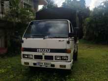 https://riyasewana.com/uploads/isuzu-elf-250-1979-211384512752.jpg