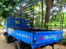 https://riyasewana.com/uploads/isuzu-elf-250-1979-2414382912183.jpg