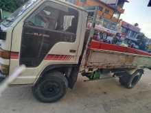 https://riyasewana.com/uploads/isuzu-elf-250-1979-57393312082.jpg