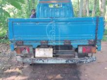https://riyasewana.com/uploads/isuzu-elf-250-1980-91955311251361.jpg