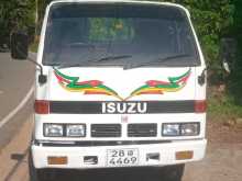 https://riyasewana.com/uploads/isuzu-elf-250-1982-126392112293.jpg