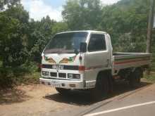 https://riyasewana.com/uploads/isuzu-elf-250-1982-1319484812624.jpg