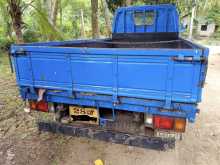 https://riyasewana.com/uploads/isuzu-elf-250-1982-2420403712782.jpg
