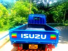 Isuzu ELF 250 Single Wheel 10.5 1983 Lorry