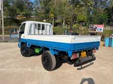 https://riyasewana.com/uploads/isuzu-elf-250-1987-2818195212902.jpg