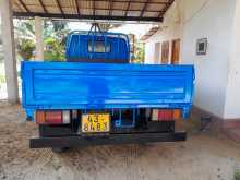 https://riyasewana.com/uploads/isuzu-elf-250-1989-107452712432.jpg