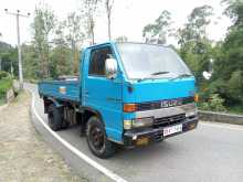 https://riyasewana.com/uploads/isuzu-elf-250-1990-127065812584.jpg