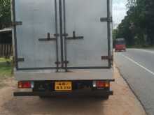 https://riyasewana.com/uploads/isuzu-elf-250-1990-215060412944.jpg