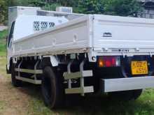 https://riyasewana.com/uploads/isuzu-elf-250-1997-78511412042.jpg
