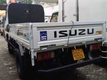 https://riyasewana.com/uploads/isuzu-elf-250-2001-621515912082.jpg