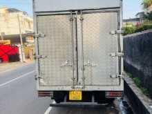 https://riyasewana.com/uploads/isuzu-elf-250-2003-313311012104.jpg