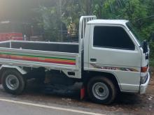 https://riyasewana.com/uploads/isuzu-elf-250-209343617795.jpg