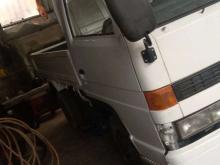 https://riyasewana.com/uploads/isuzu-elf-250-21713326974.jpg