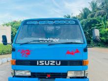 Isuzu ELF 250 10.5 1980 Lorry