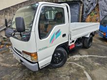 https://riyasewana.com/uploads/isuzu-elf-250-281628126364.jpg