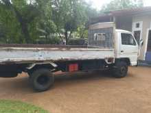 https://riyasewana.com/uploads/isuzu-elf-250-291920114403.jpg