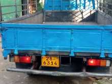 https://riyasewana.com/uploads/isuzu-elf-250-31817244802.jpg