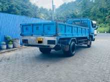 https://riyasewana.com/uploads/isuzu-elf-250-416270846.jpg
