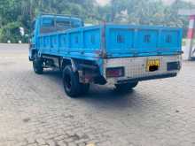https://riyasewana.com/uploads/isuzu-elf-250-4162708544.jpg