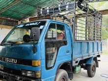 Isuzu ELF 250 1986 Lorry