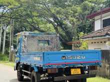 https://riyasewana.com/uploads/isuzu-elf-250-48014122892.jpg