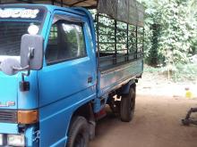 Isuzu Elf 250 1983 Lorry