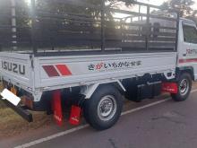 https://riyasewana.com/uploads/isuzu-elf-250-52356026945.jpg